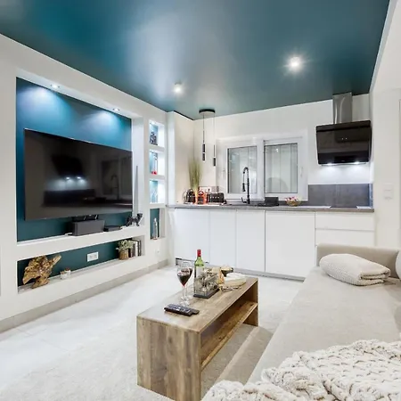 Swim&chill By Weloveyou